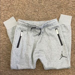 NWOT Jordan - youth medium sweat pants w/ zippers